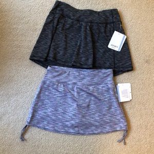 2 Jockey sport skirts